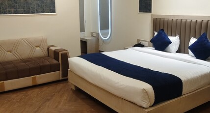 Hotel Vedas Inn Room Type - Deluxe Room