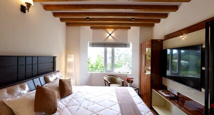 Green Wood Hill Cottage Room Type - Green Wood Hill Cottage