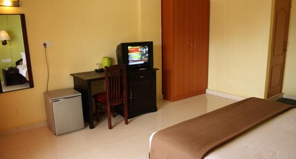 The Ocean Park Beach Resort Room Type - Non AC Room with fan