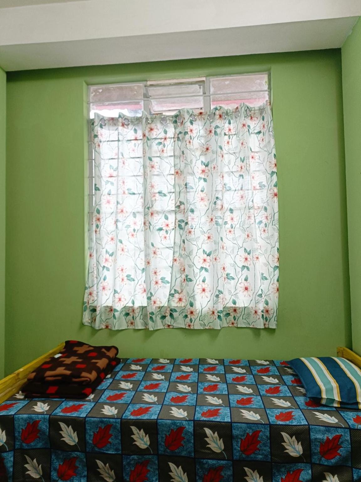 MSD Traveller Hostel Dormitory - Tap to explore photos