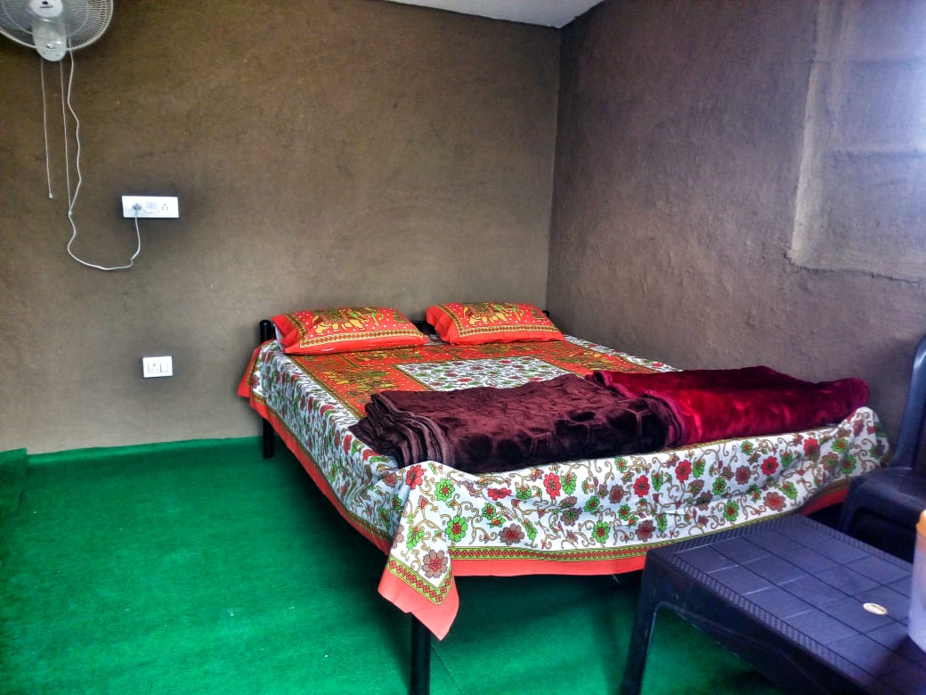 The Indie Hostel Naukuchiatal - Tap to explore photos