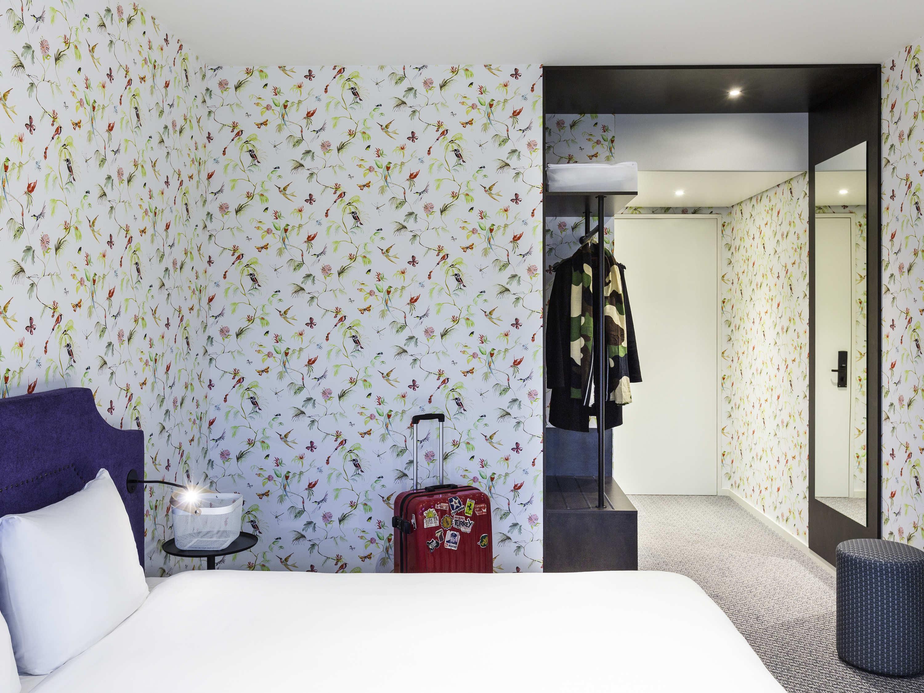 ibis Styles Amsterdam Airport - Tap to explore photos