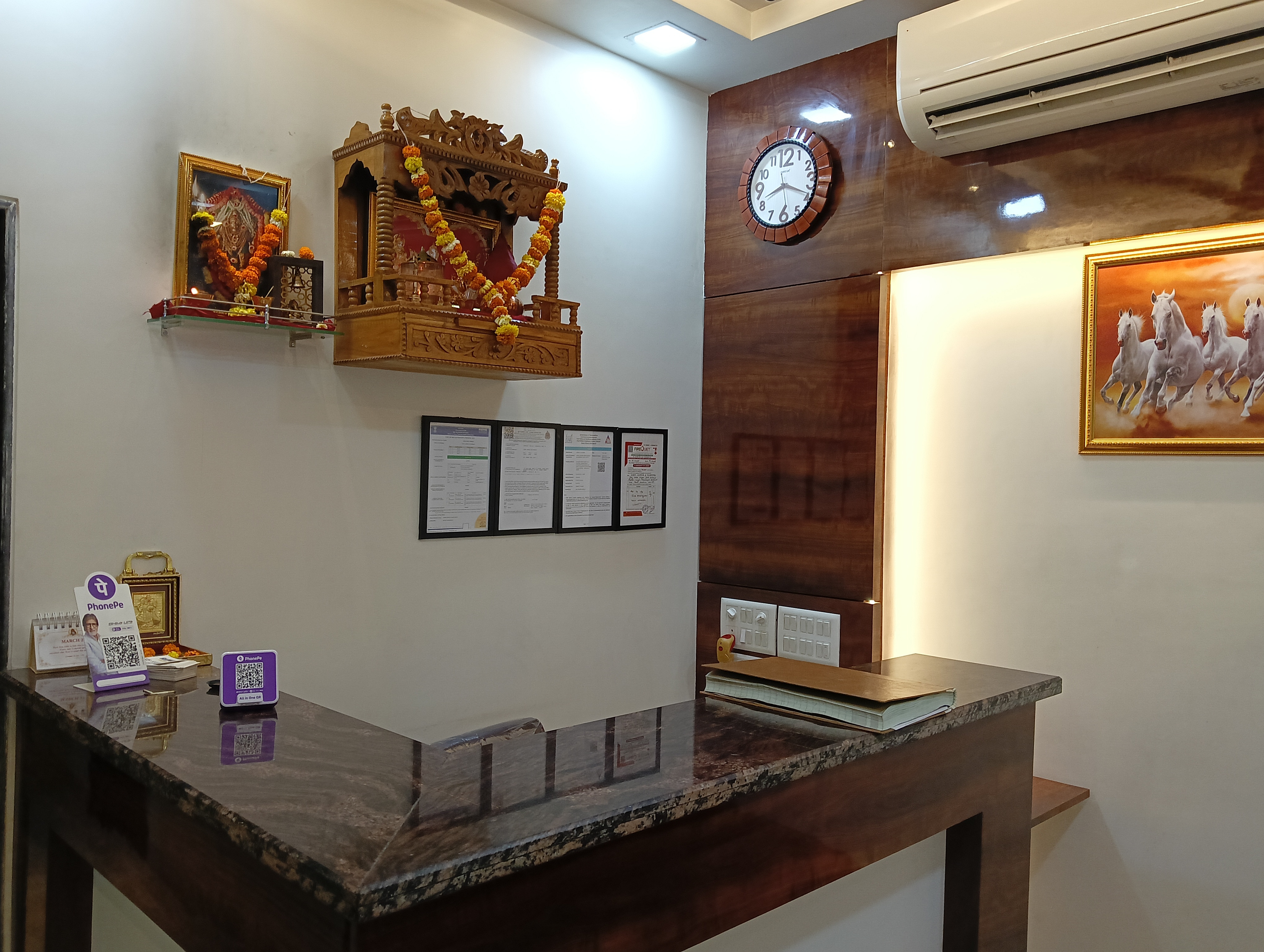 Main gallery