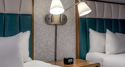 DoubleTree by Hilton Boston/Westborough Room Type - 2 QUEEN BEDS BATHTUB