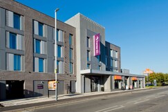 Premier Inn London Hayes, Heathrow (Hyde Park)