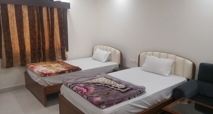 Dhamma Guest House Room Type - Deluxe Double Bed Ac room with Tv