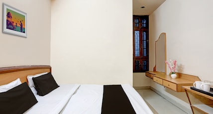 SPOT ON Hotel Rk Residency Near MGBS Bus station Room Type - SPOT ON NON-AC SPOT ON Hotel Rk Residency Near MGBS Bus station Room Type - SPOT ON NON-AC