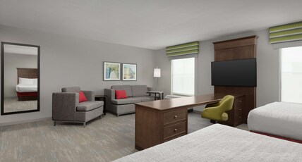 Hampton Inn & Suites Altamonte Springs Room Type - 2 QUEEN SUITE W SOFABED NS