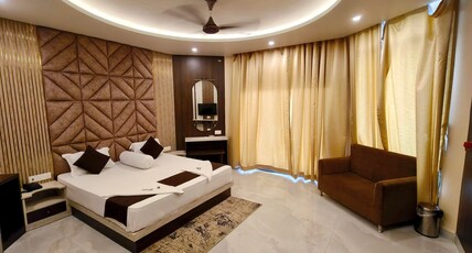 Liv Sea Valley Room Type - Luxury King Room with Bathtub