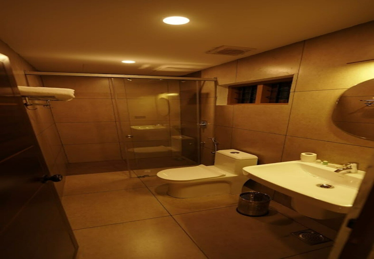 Suveda Ayurvedic Homestay - Tap to explore photos