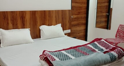 Hotel Malwa Residency Ujjain Room Type - Triple Bed