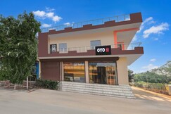 Hotel O Radhe Radhe Guest House