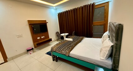 Hotel Zora Room Type - Bedroom 8