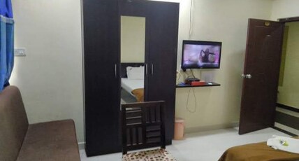ATHIDHI GRAND Room Type - Standard Room