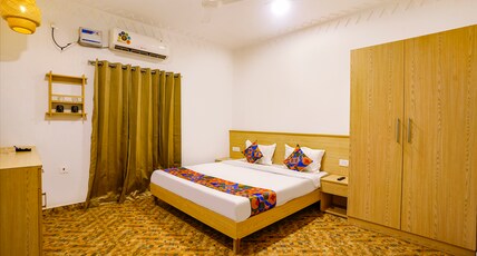 Vibes Hotel Room Type - Deluxe Room