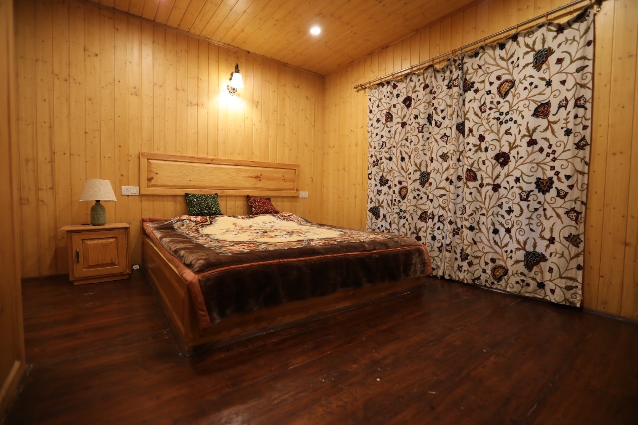 Shepherds Cottage | A Luxury Stay - Tap to explore photos