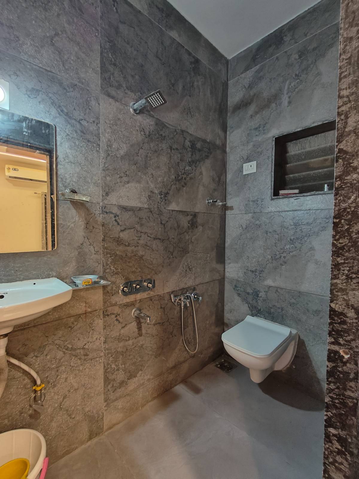 Krishna Residency 3BHK near Virani School - Tap to explore photos