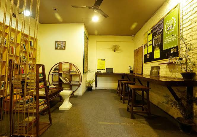 Heistel Delhi | Backpacker Hostel - Tap to explore photos