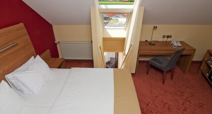 Holiday Inn Munich-Unterhaching Room Type - Premium Room
