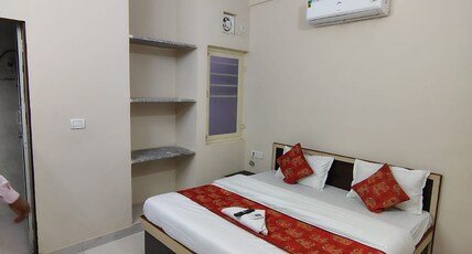 Hotel Vedik Villa Room Type - Deluxe Room