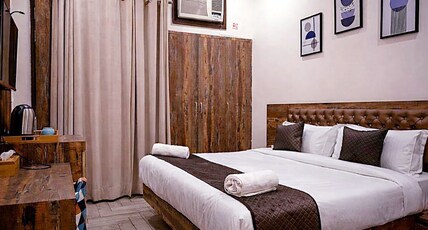 Hotel Imperial Stayz Sector 42 Room Type - Deluxe Room