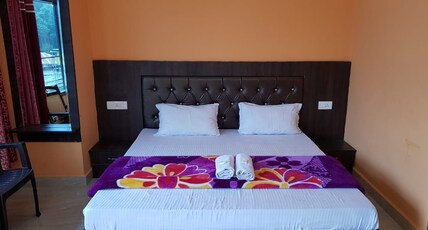 Nirmal Rattan Guest House  Room Type - Deluxe