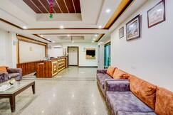 Address of Hotel Peridot