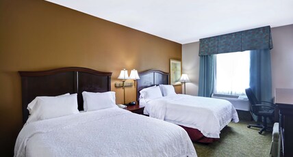 Hampton Inn Corpus Christi-Northwest I-37 Room Type - 2 QNS HEARING ACC NOSMOK