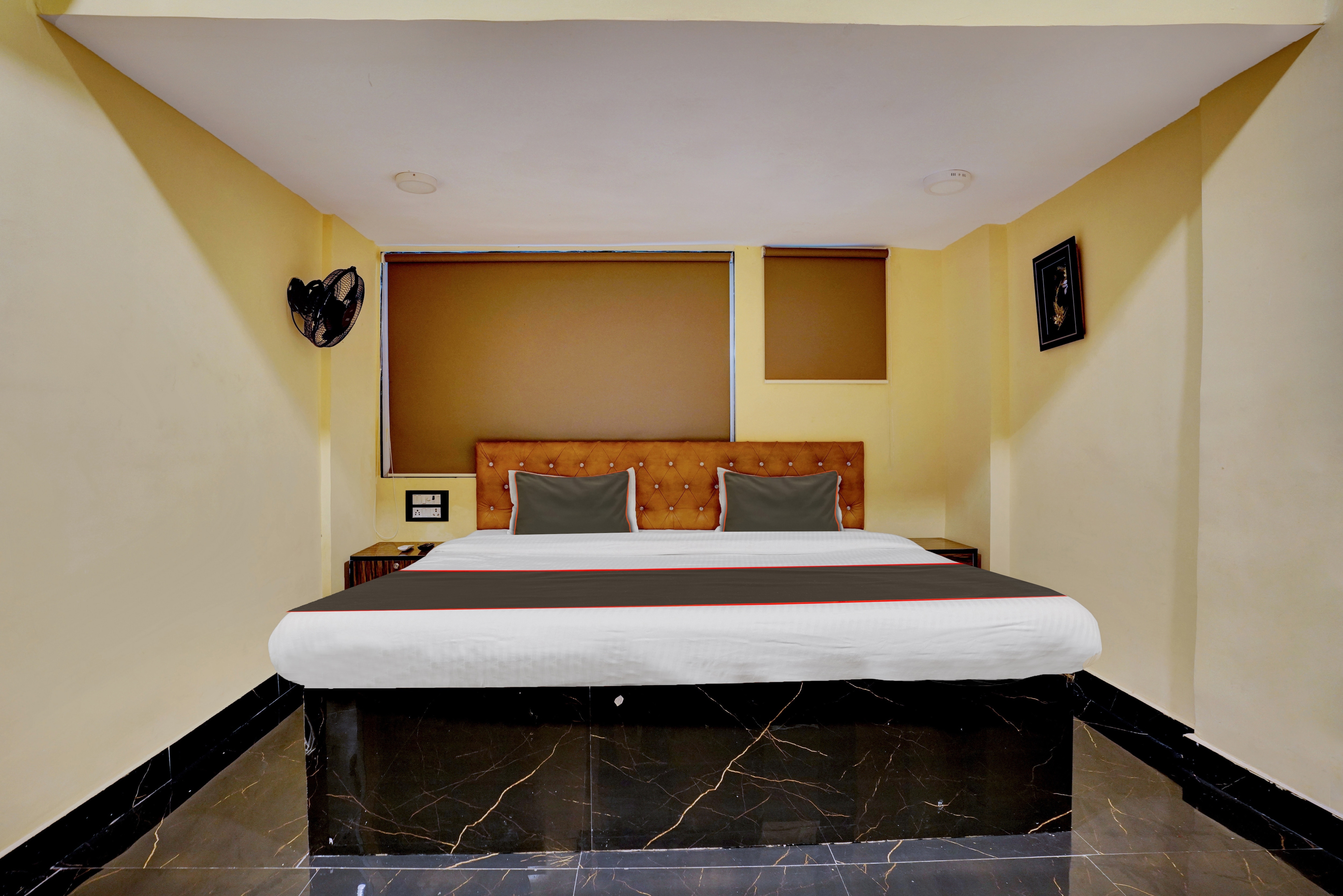 Hotel O Golden Suites - Tap to explore photos