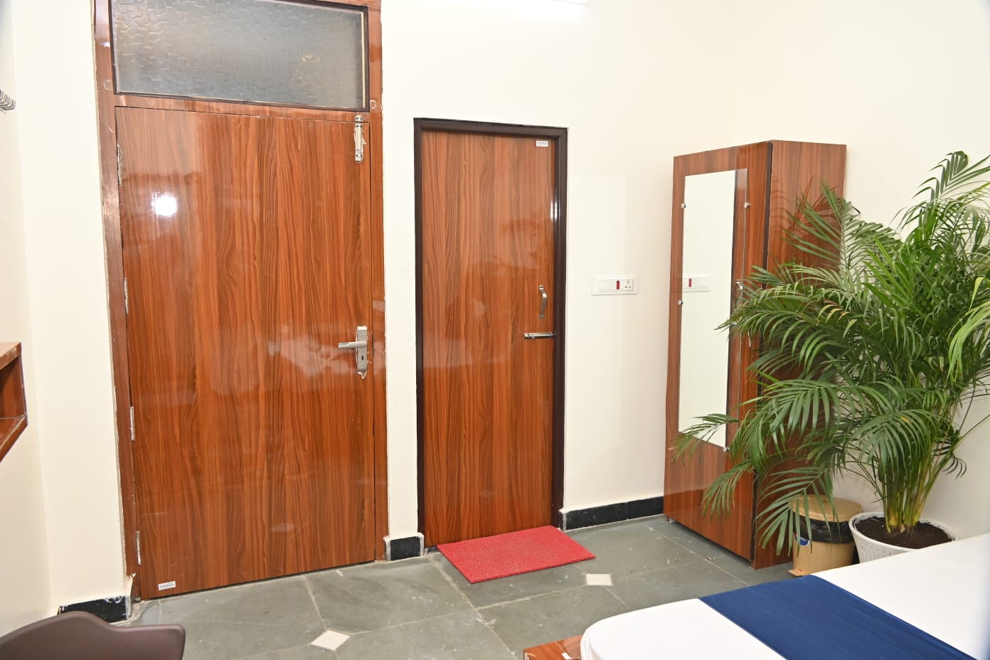Pitambara Studio Apartments - Tap to explore photos