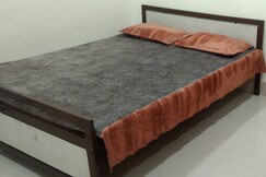 New Milan Palace Hotel, Deoghar