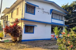 Hill & Garden View Stay