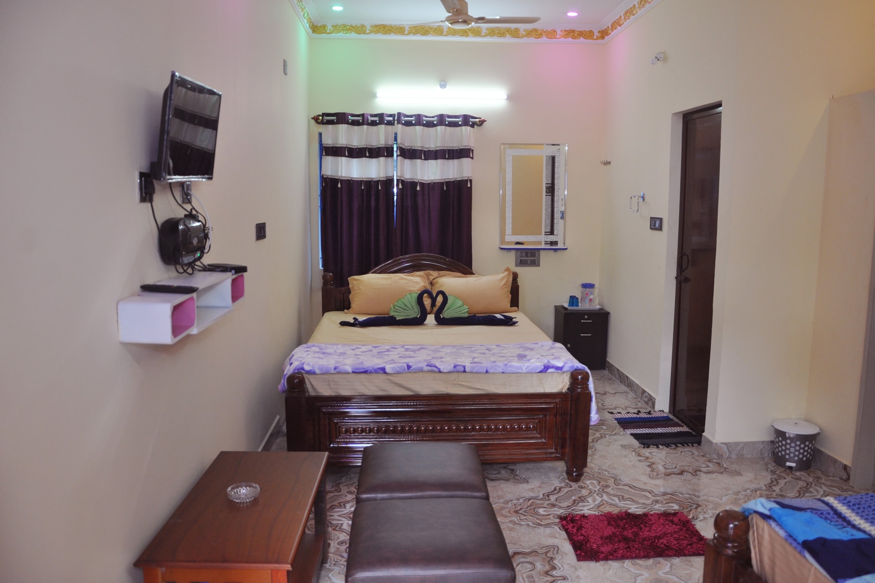 Yelagiri EGV Residency - Tap to explore photos