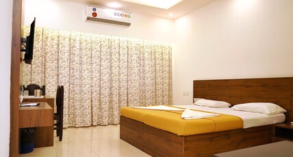 Hotel Vedanta Room Type - Super Deluxe AC Room