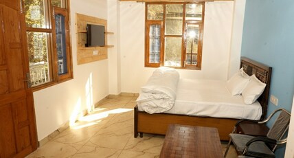 Arcadian Grove Room Type - Deluxe private room with open scenic view