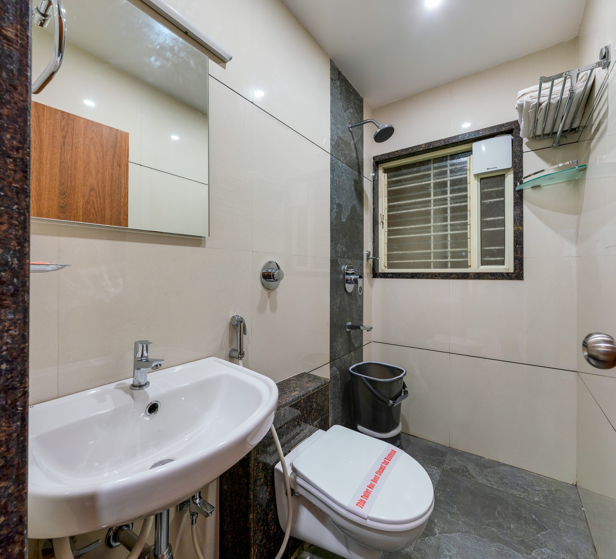 Hotel Aathitya Satkar - Tap to explore photos