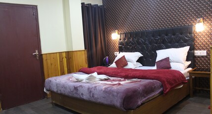 MERRY VILAS Room Type - Triple Large Bedroom