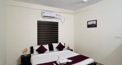 Emar Suites and Rooms Room Type - Standard AC Room