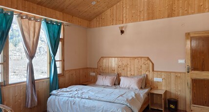 Apple Aura Room Type - Bedroom 4