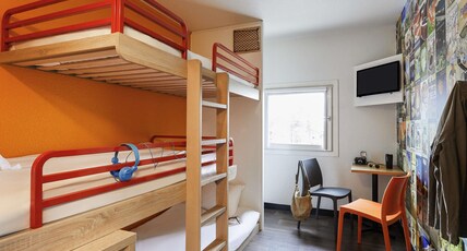 HotelF1 Clermont-Ferrand East Room Type - Break Room for 3 travelers maximum - ontheroad basics