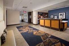 Hampton Inn & Suites by Hilton Falls Church