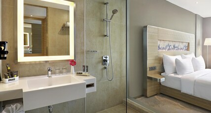 Novotel Samator Surabaya Timur Room Type - Superior Room with Twin Size Bed