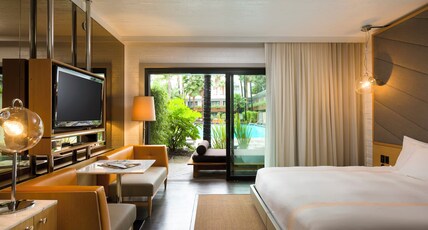 The Hollywood Roosevelt Room Type - Cabana Poolside