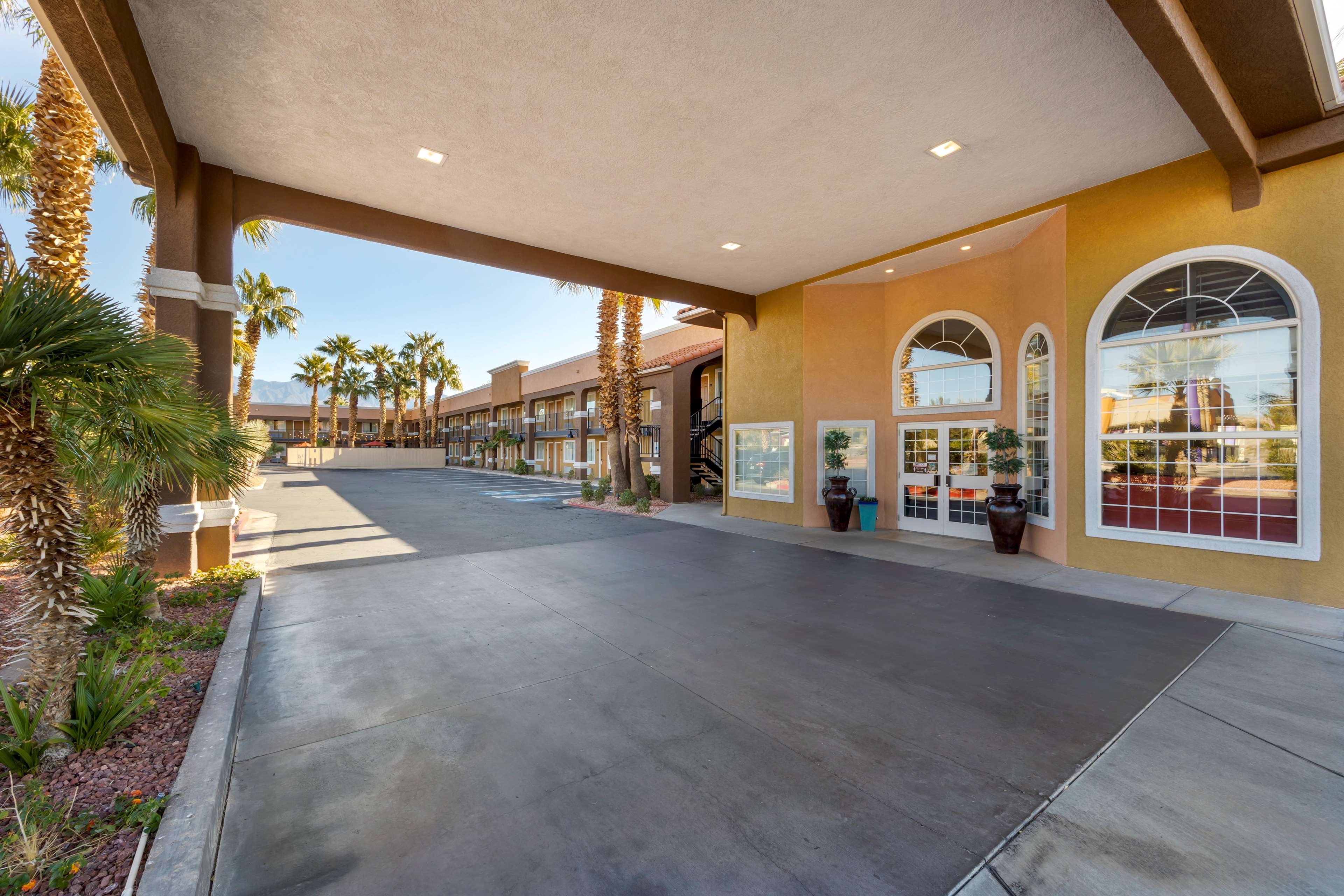 Best Western Mesquite Inn - Tap to explore photos