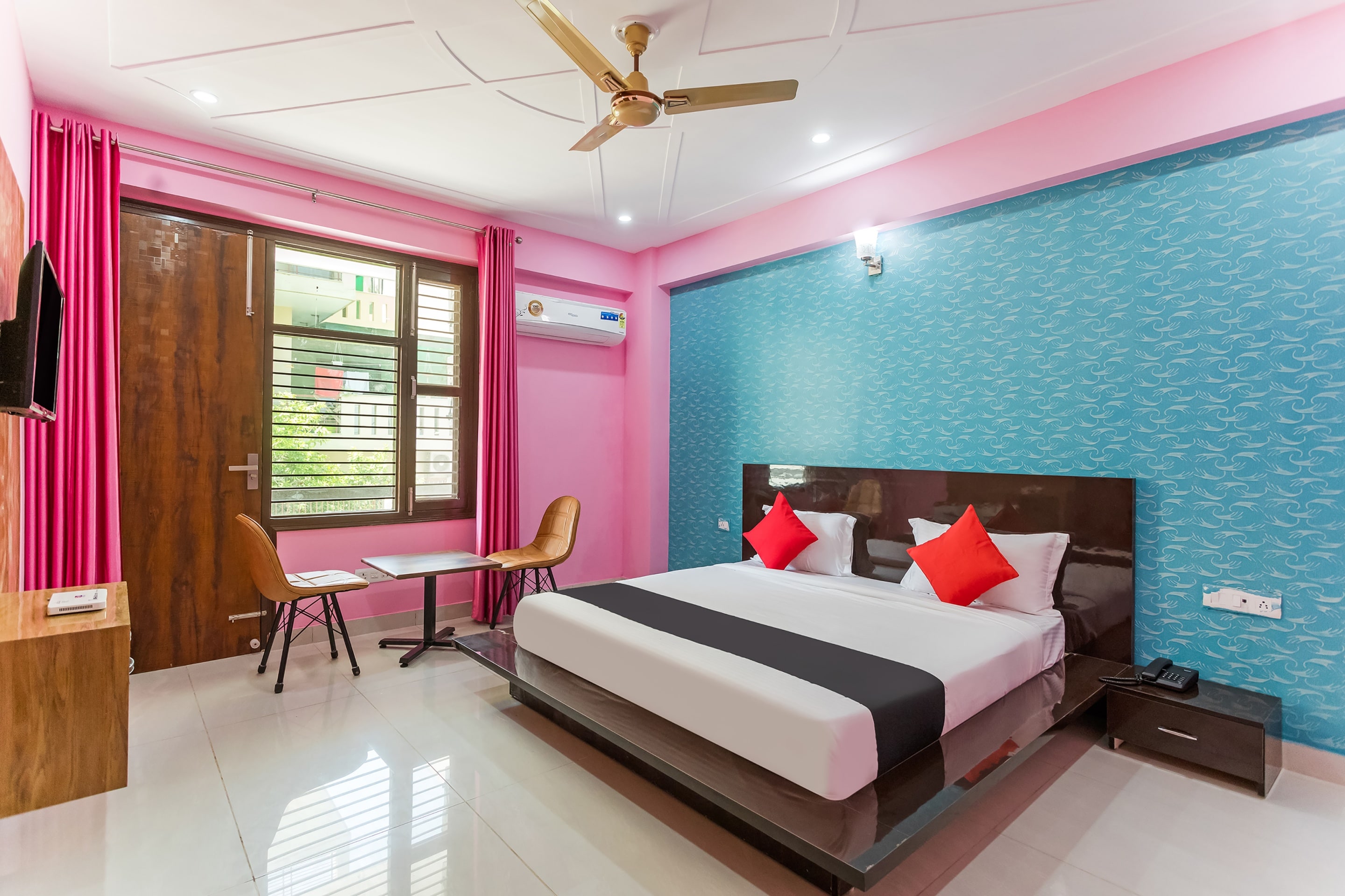 Capital O Harish Residency - Tap to explore photos