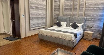 HOTEL NEELKANTH STAR Room Type - DELUXE ROOM