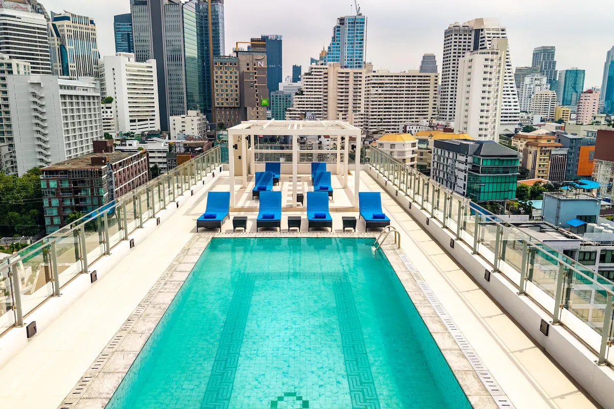 Radisson Hotel Chateau De Bangkok