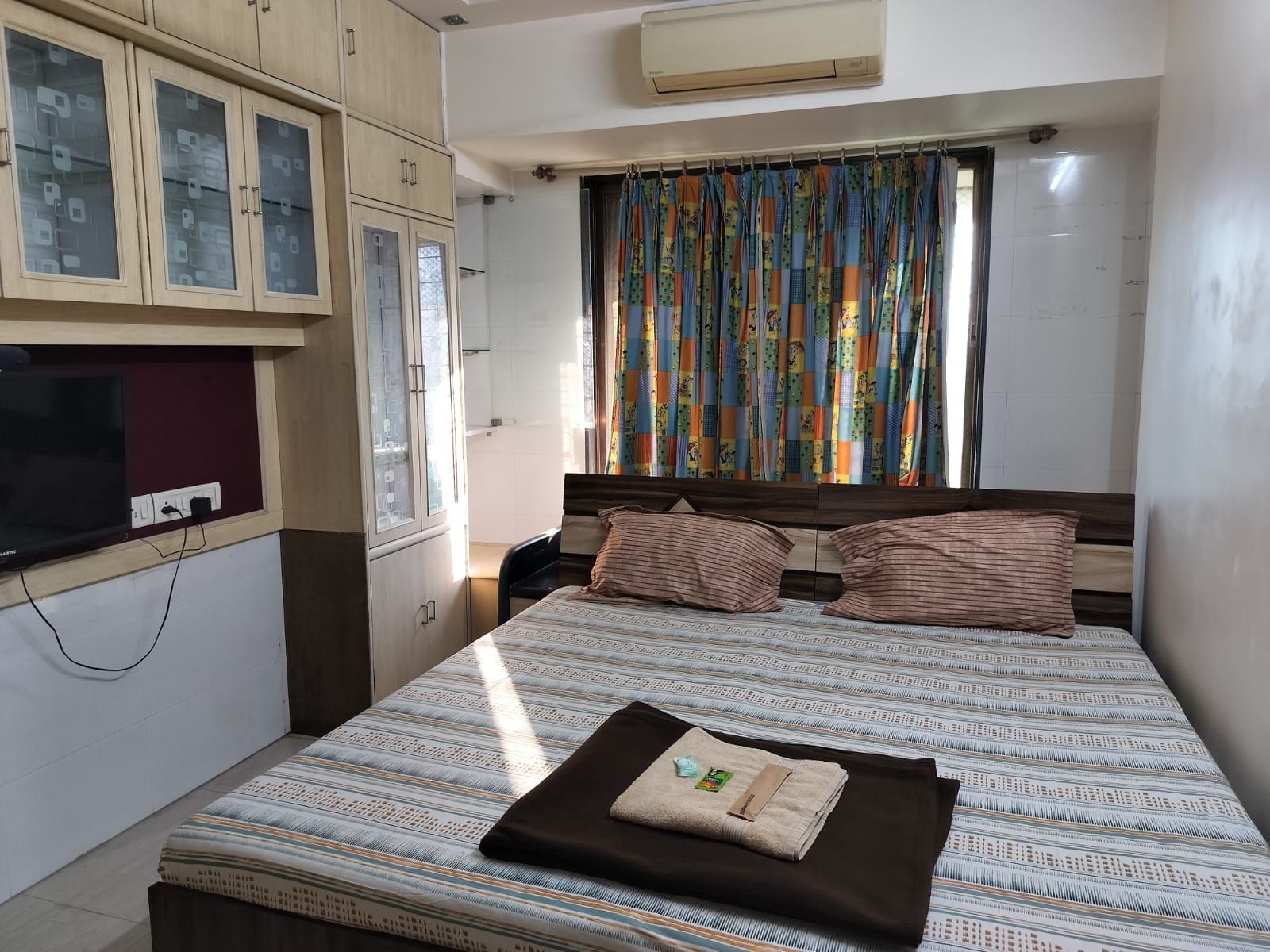 P N A Apartment Near I think Lodha - Tap to explore photos