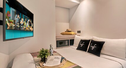 lyf one-north Room Type - Level Up (Loft)