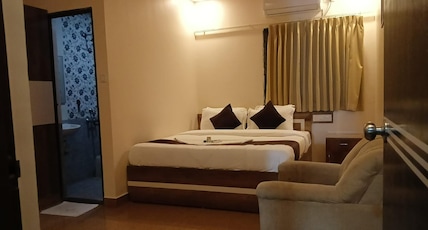 Hotel Parkview Inn Room Type - Deluxe non AC Room